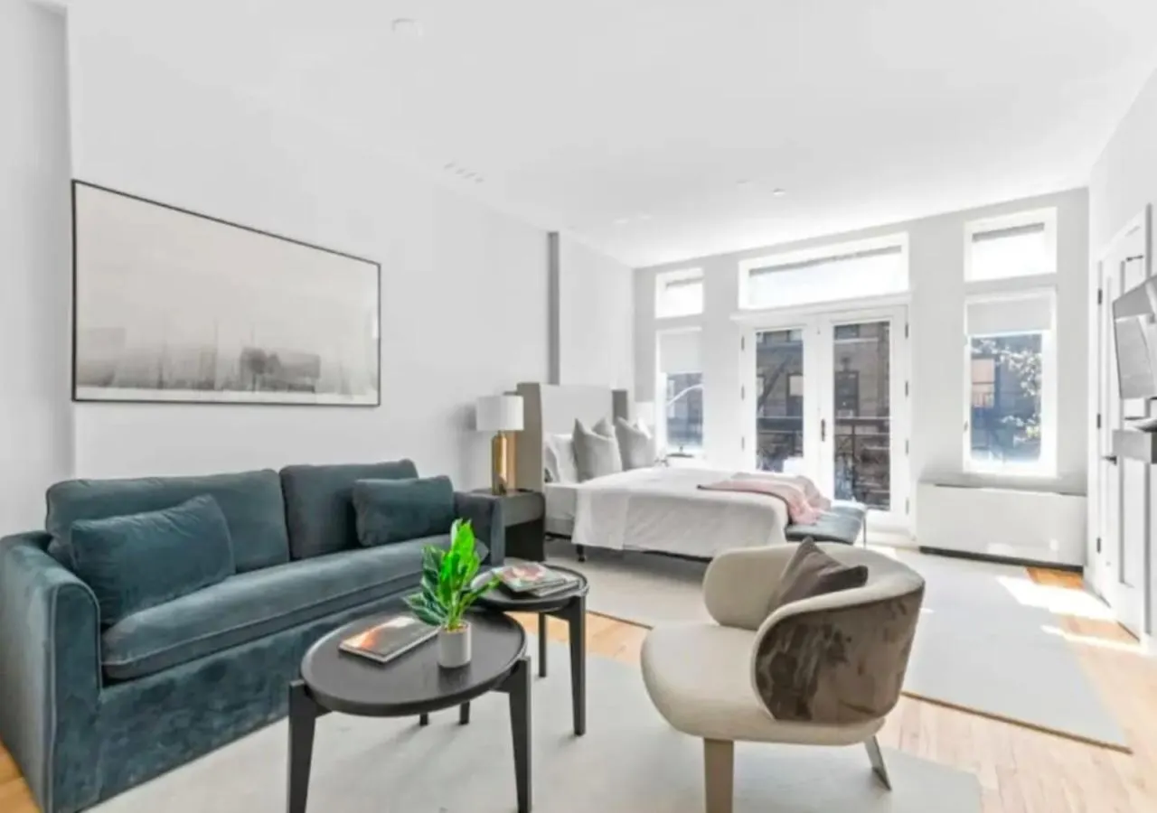 Cozy Studio Apartment At Ues联系方式