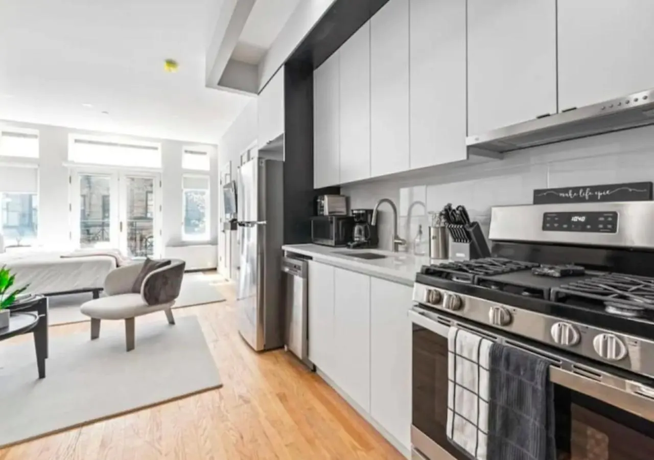 Cozy Studio Apartment At Ues 纽约